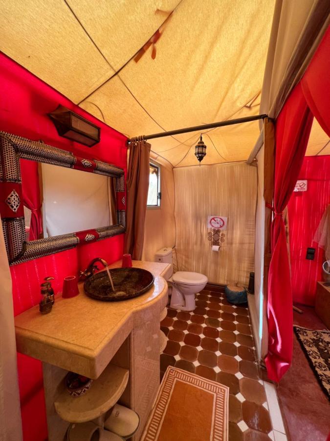 Luxury Traditional Tent Camp Мерзуга Экстерьер фото