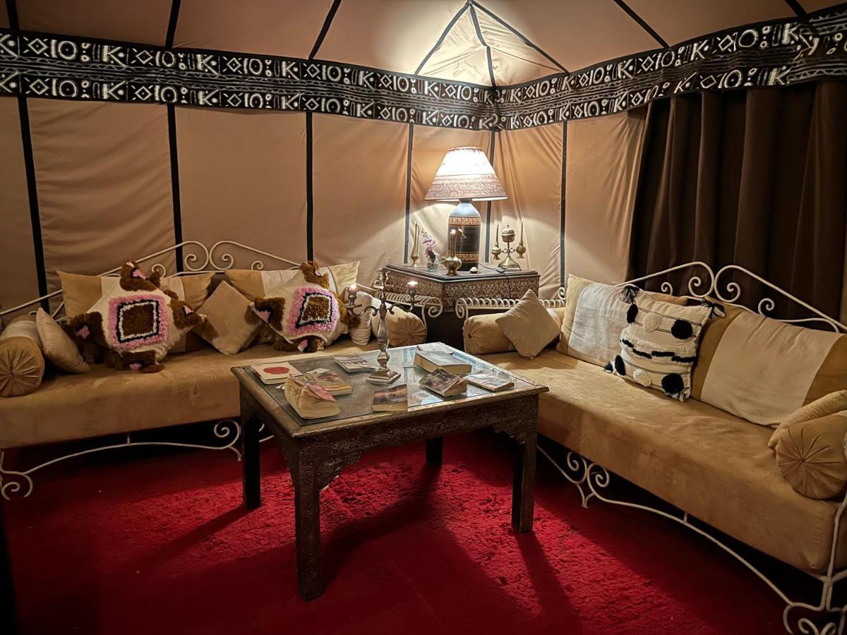 Luxury Traditional Tent Camp Мерзуга Экстерьер фото