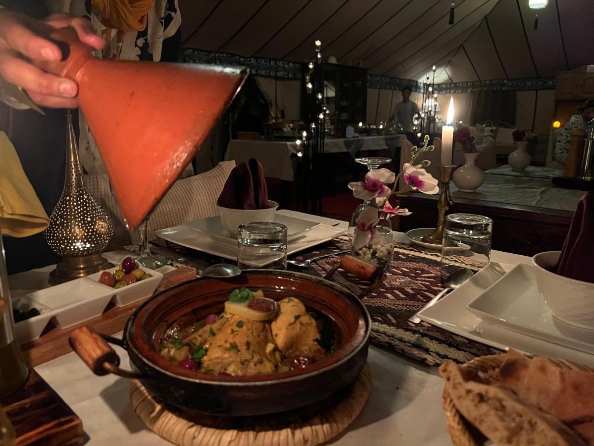 Luxury Traditional Tent Camp Мерзуга Экстерьер фото