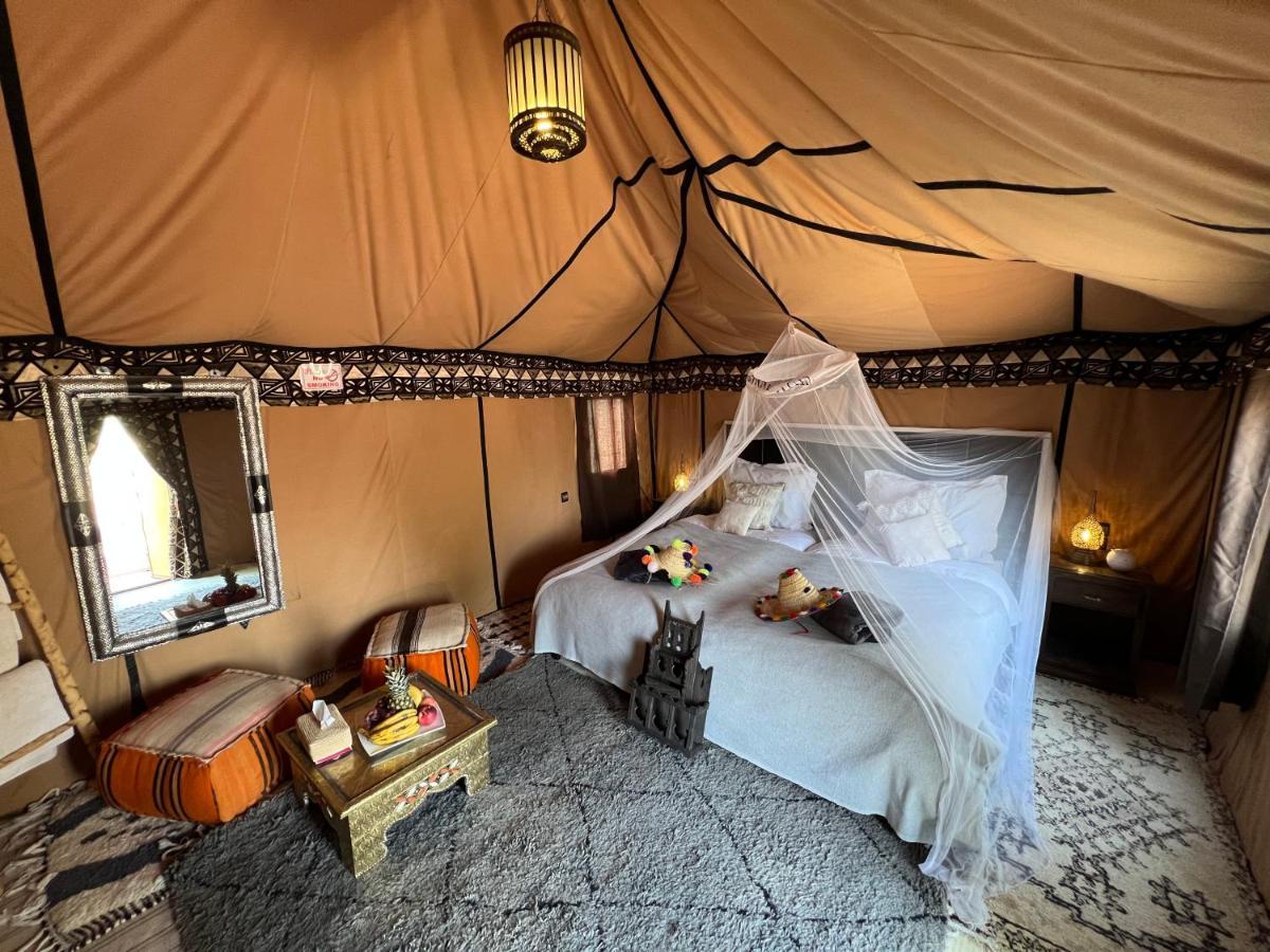 Luxury Traditional Tent Camp Мерзуга Экстерьер фото