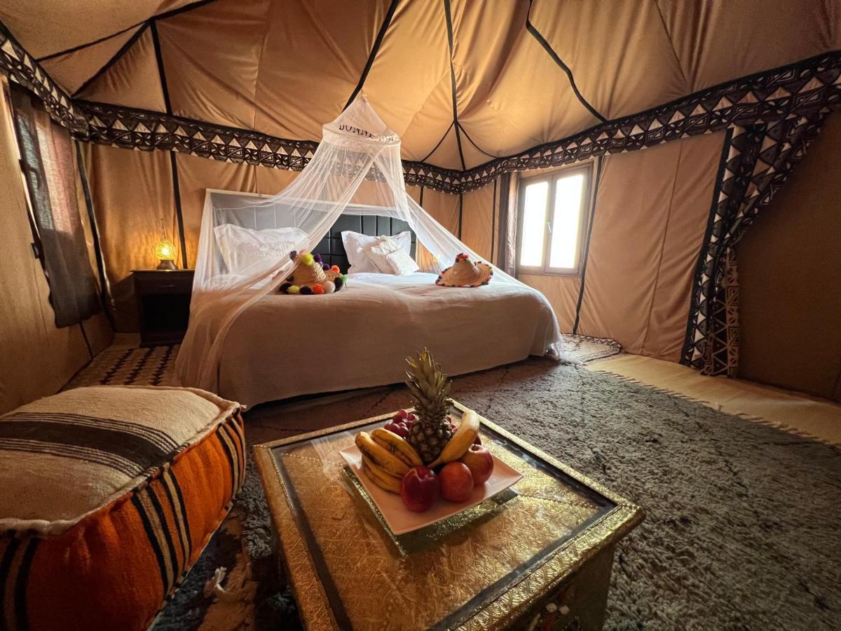 Luxury Traditional Tent Camp Мерзуга Экстерьер фото